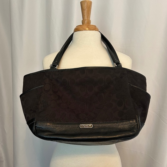 COACH PARKER SIGNATURE CARRYALL TOTE BLACK LEATHER & JACQUARD - Picture 1 of 6